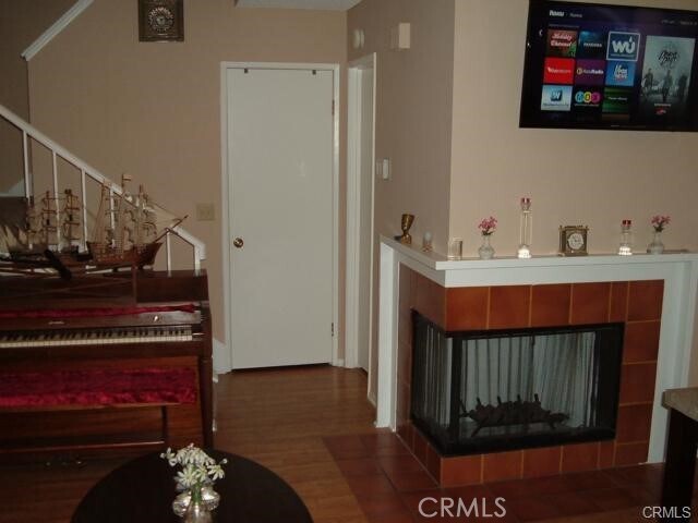 Foto del edificio - 2452 Chandler Ave