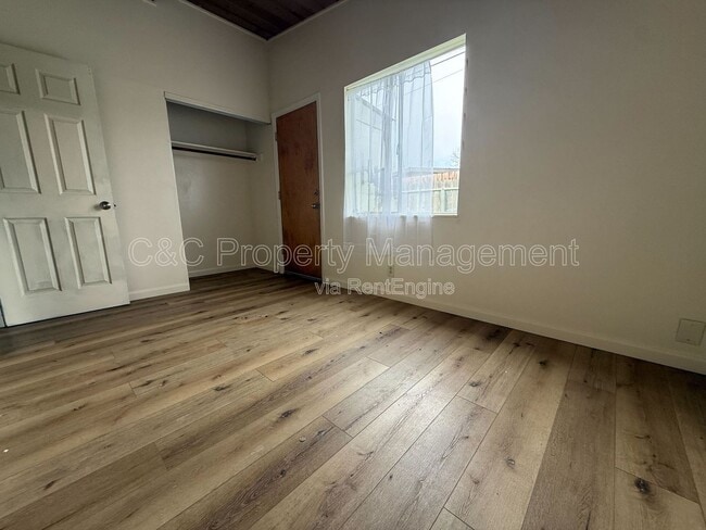 Foto del edificio - 54 Shasta Way