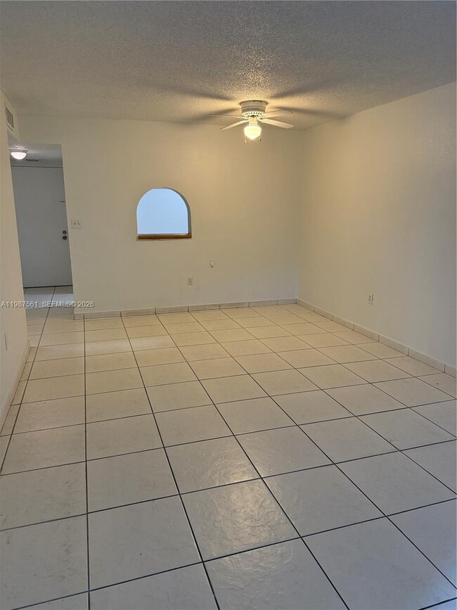 Building Photo - 5755 W 20th Ave