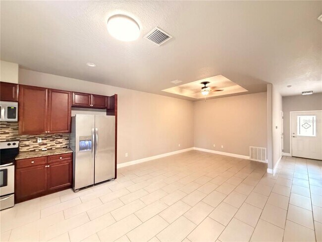 Foto del edificio - 41 Providence Ln