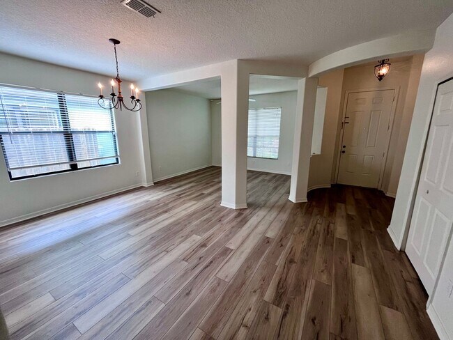 Foto del edificio - Tivoli Woods - Large 3Br plus Media Room -...