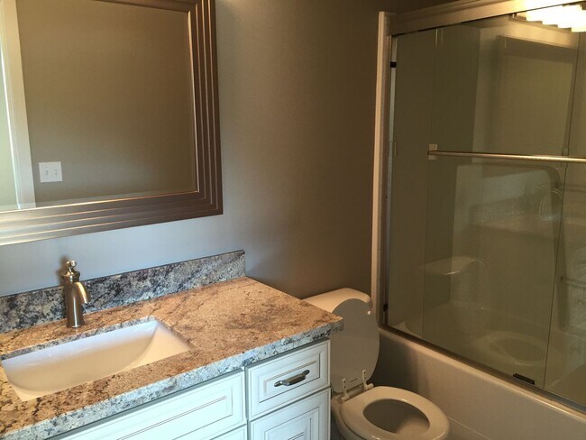 Foto del edificio - JENSEN3