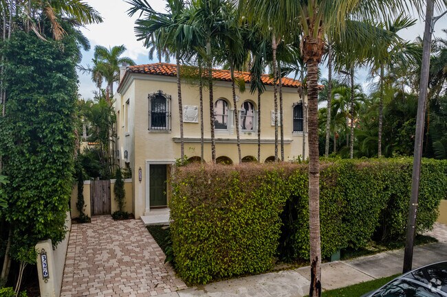Building Photo - 326 Chilean Ave