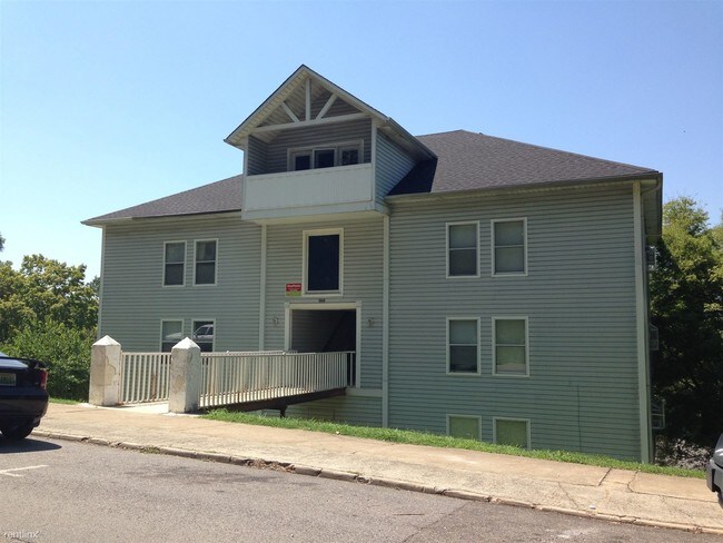 Foto del edificio - 1840 16th Ave S