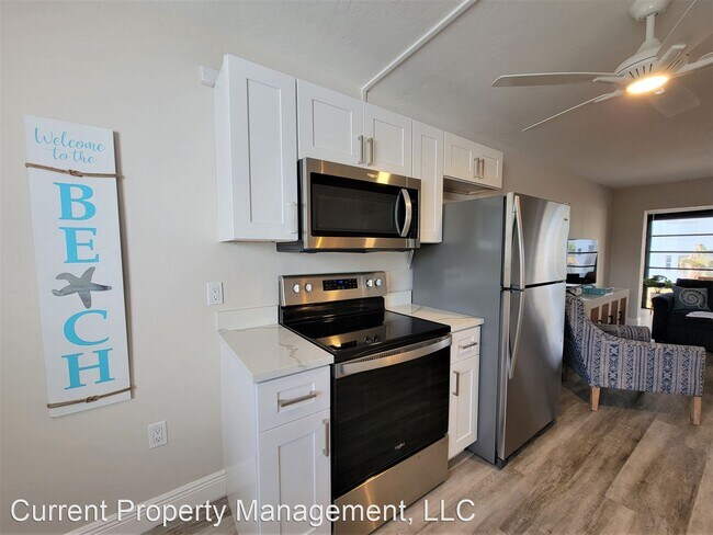 Building Photo - Studio, 1 bath House - 377 Vanderbilt Beac...