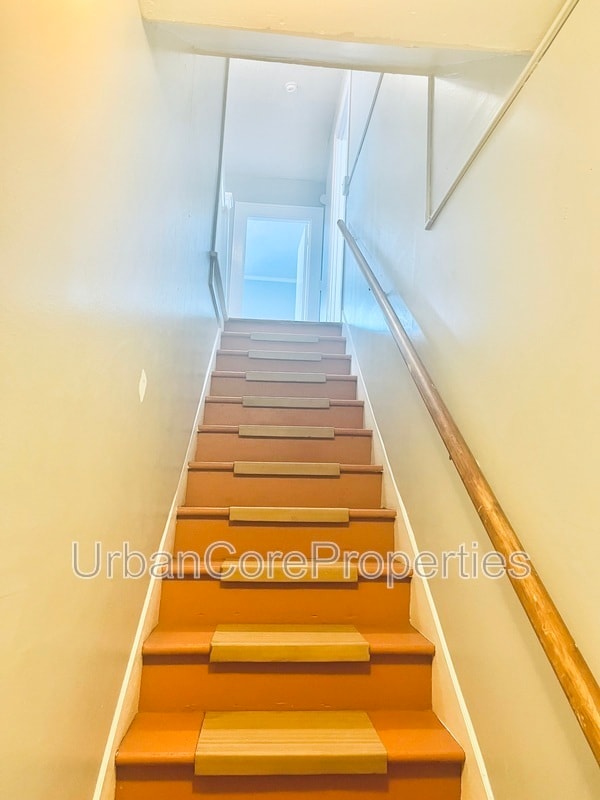 Foto del edificio - 1214 3rd St N