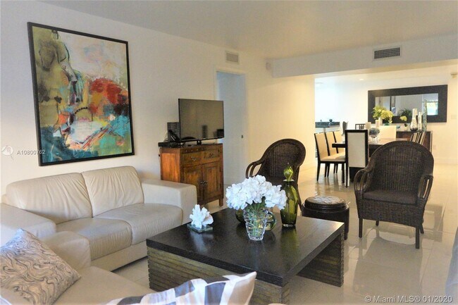 Foto del edificio - 210 Seaview Dr