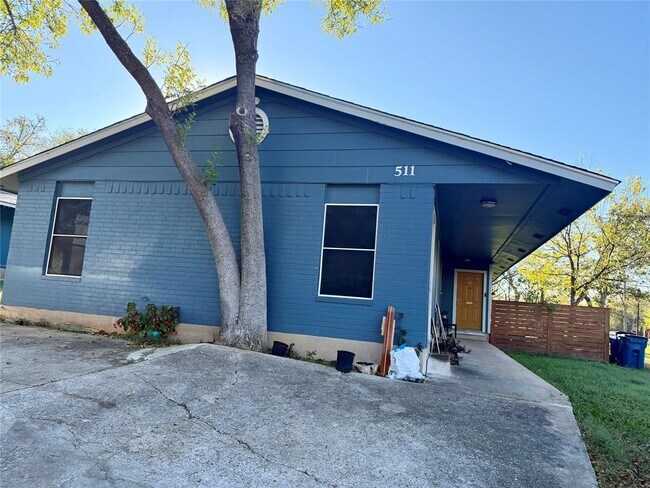 Foto del edificio - 511 Central Ave