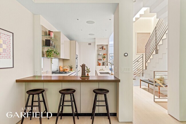 Foto del edificio - 240 E 61st St