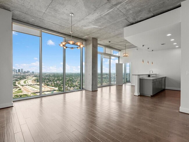 Building Photo - 5925 Almeda Rd