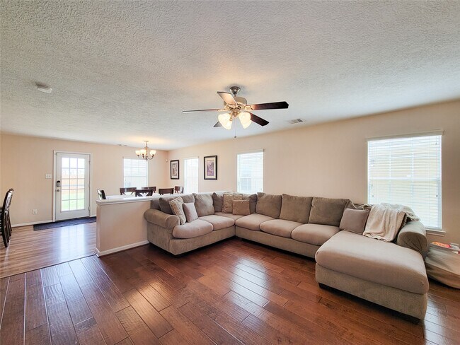 Foto del edificio - 7726 Sagemark Ridge Dr