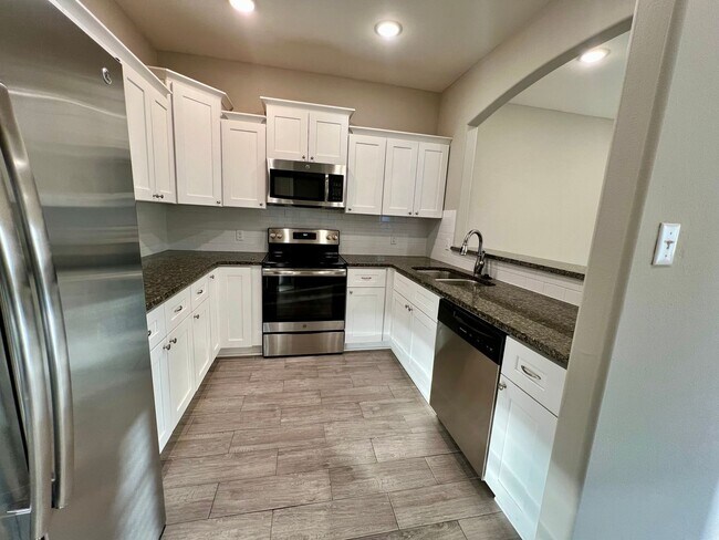 Foto del edificio - Beautiful 3B/2B Townhome in Chaffee Crossi...