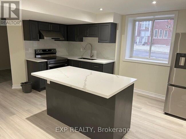 Building Photo - 938 Wrenwood Dr