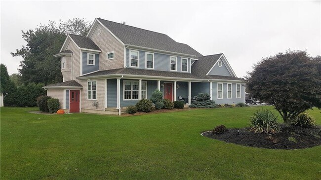 Building Photo - 28 Ford Farm Rd