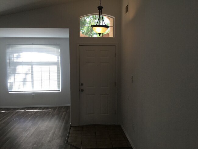 Building Photo - 3833 Oasis Springs Road NE