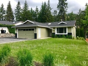 Building Photo - 3125 Coventry Crescent