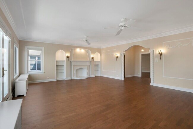 Foto del edificio - 5507 N Sawyer Ave