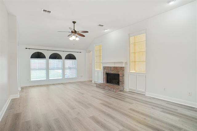Foto del edificio - 1828 Lacey Oak Ln