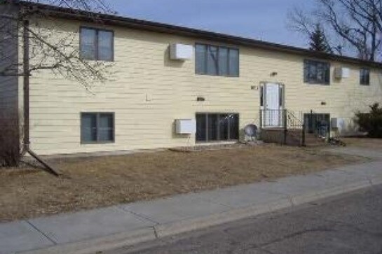 Primary Photo - 1011 1st Ave N