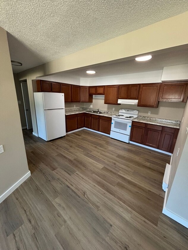 Foto principal - Fairview Apartments