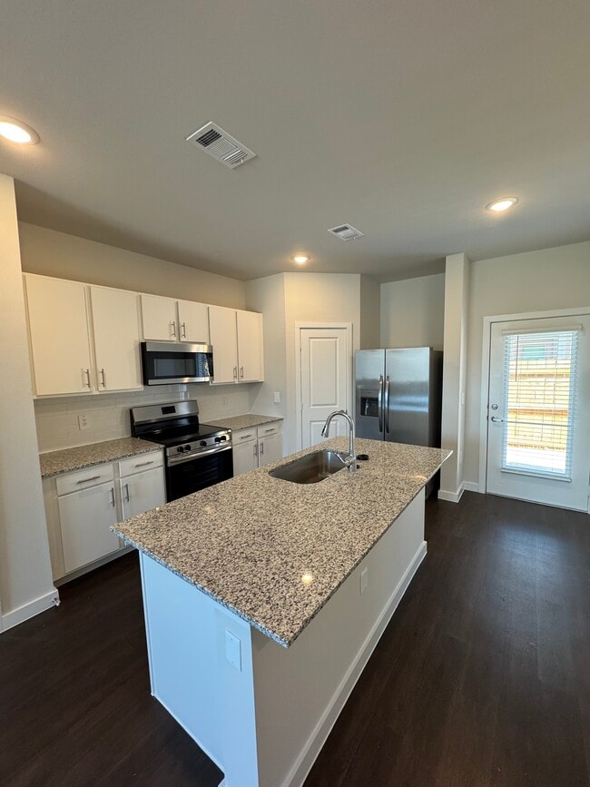 Building Photo - 361 Elevon Pkwy