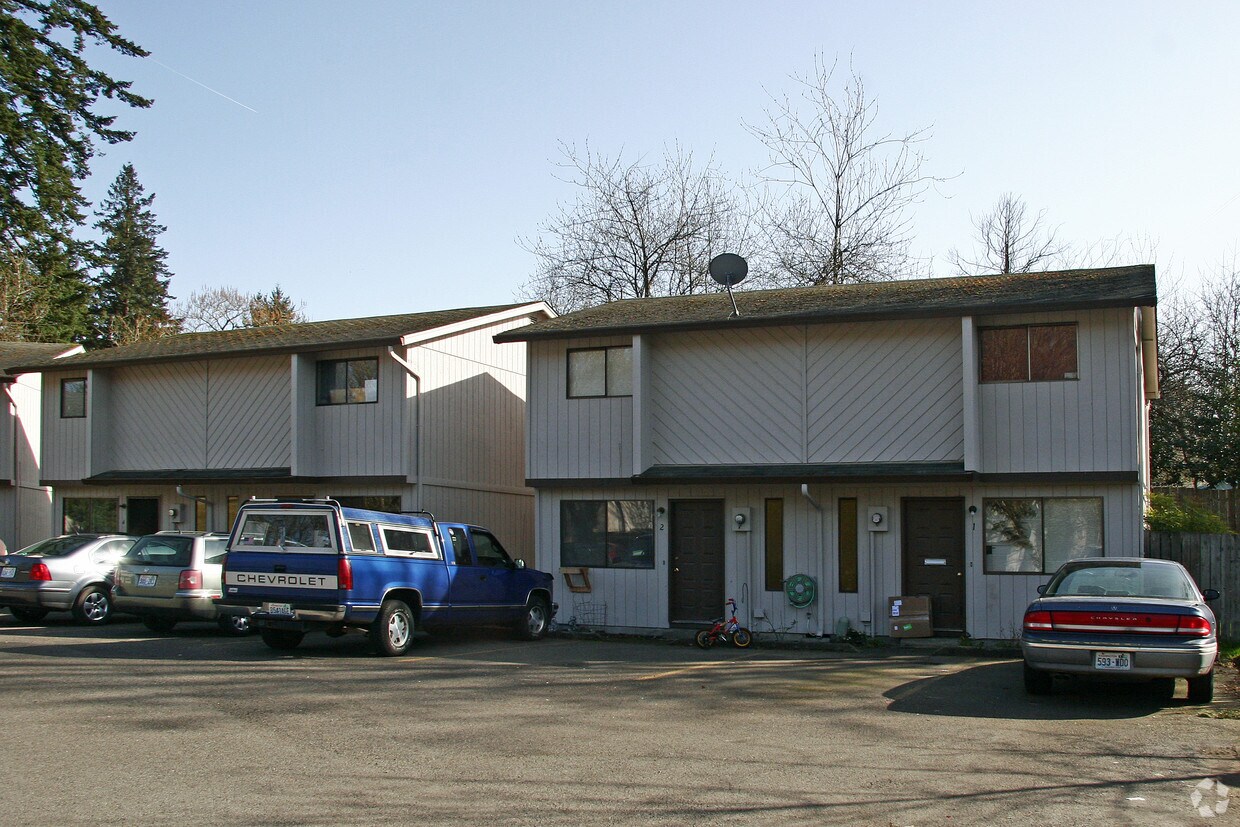 Primary Photo - 1060 Ninth St