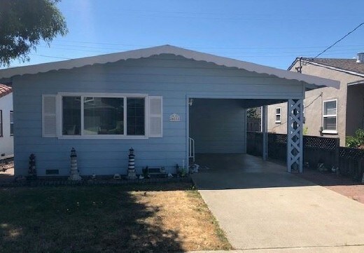 2 Bedroom Beach Cottage In Capitola House For Ca Primary Photo 2 Bedroom Beach Cottage In Capitola