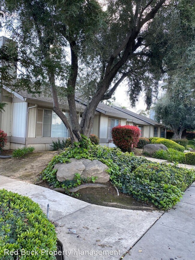 Building Photo - 3 br, 2 bath House - 1830 Merced Ave.