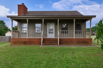 Building Photo - 1755 Jeff Rd NW
