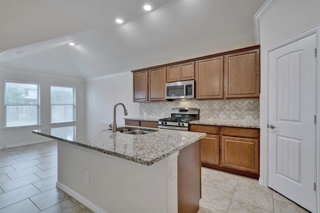 Building Photo - 101 Briar Glen Dr