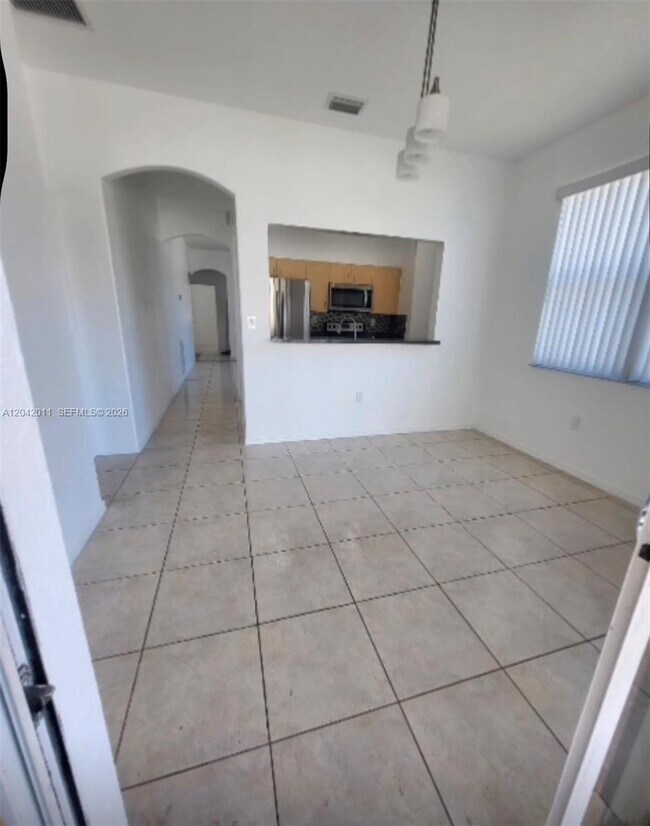 Building Photo - 23752 SW 110th Ave