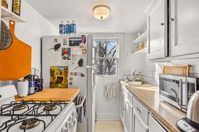 Foto del edificio - 1319 Rutledge St