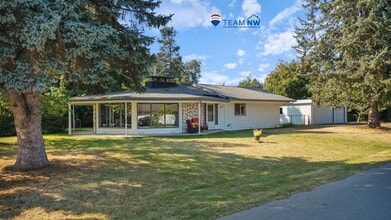 Building Photo - 5113 Brassfield Dr SE