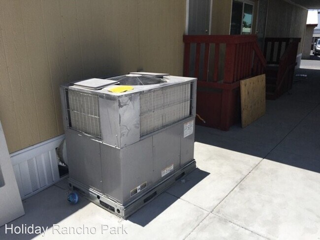 Building Photo - 34184 County Line Rd