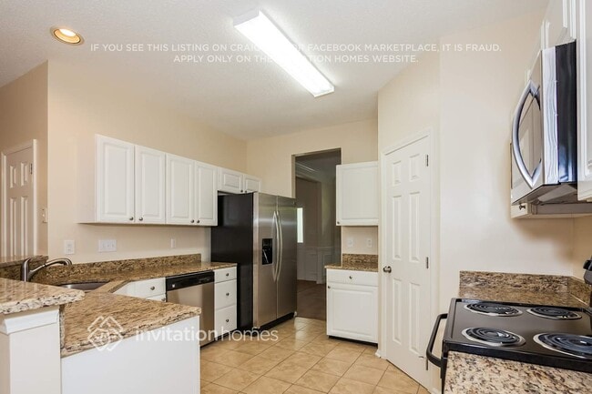 Building Photo - 8728 Oakham St