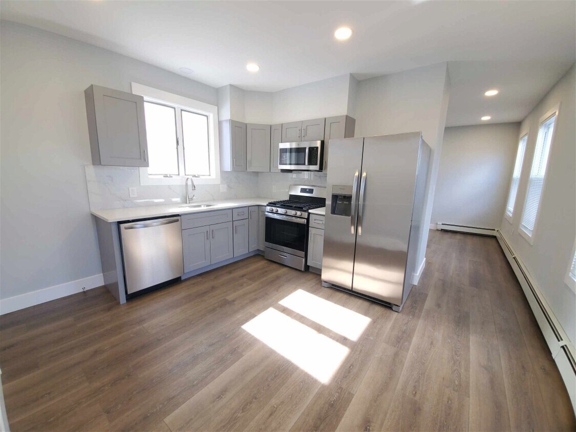 11 Pearl Terrace Unit 11, Somerville, MA 02145 Condo for Rent in