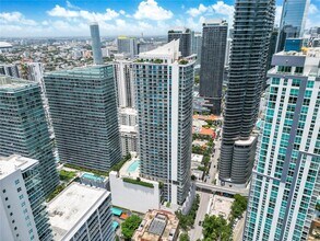 Building Photo - 1100 S Miami Ave