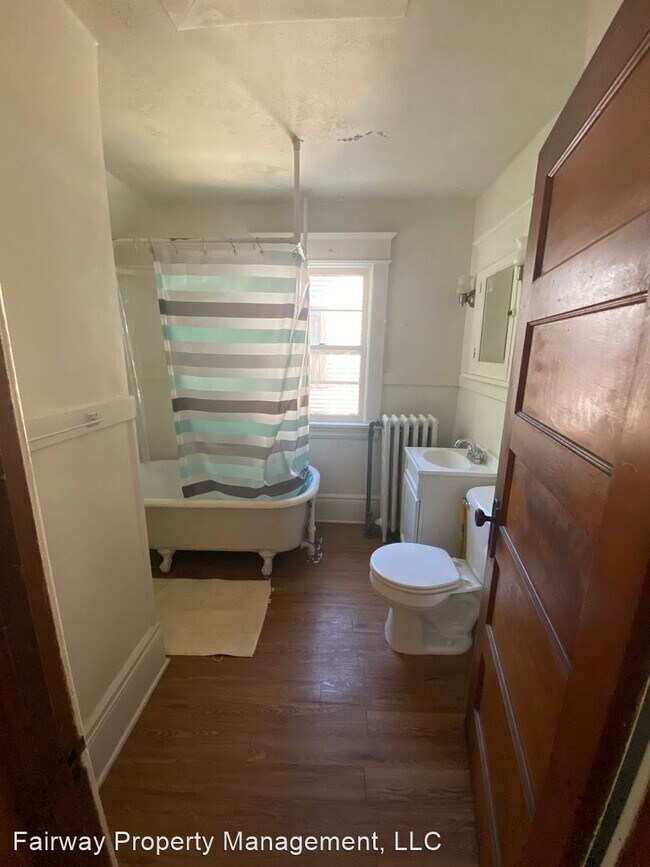 Foto del edificio - 3 br, 1 bath House - 1716 Selby Ave