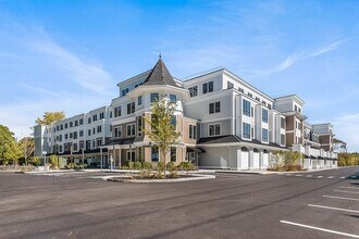 Building Photo - 22 Everett St