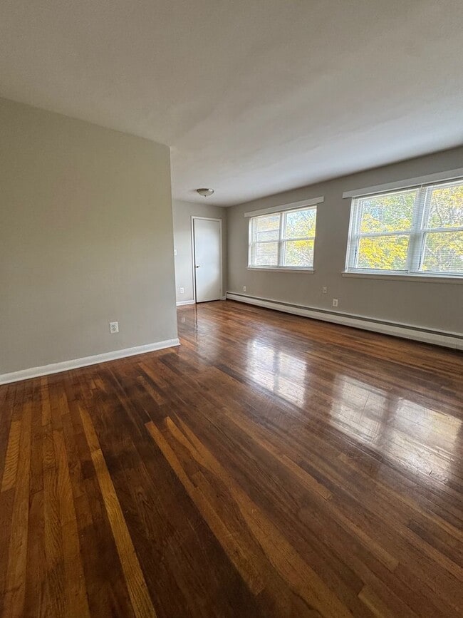 Building Photo - 4811 Minnesota Ave NE Building Photo - 4811 Minnesota Ave NE