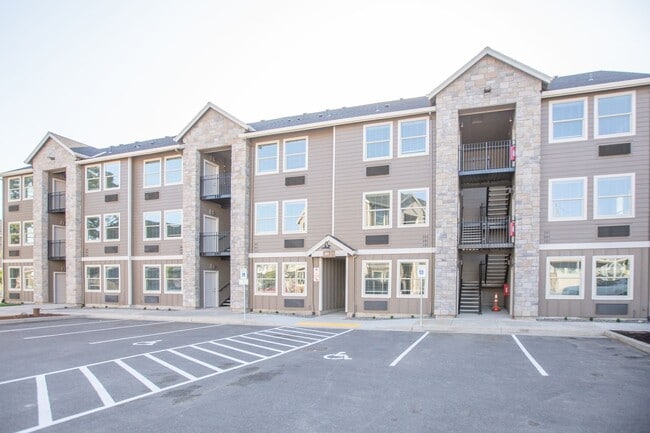 Interior Photo - Q1 Apartments