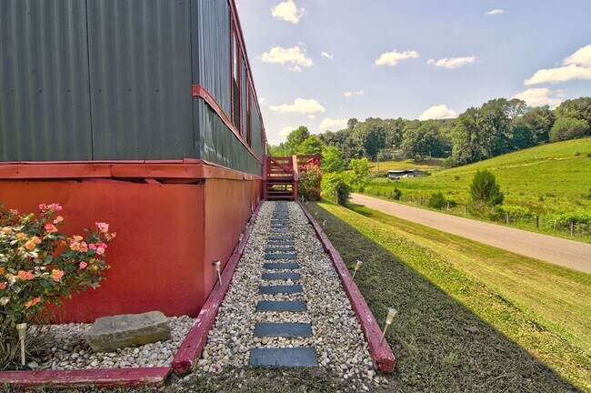 Foto del edificio - 4444 Morning Star Cir