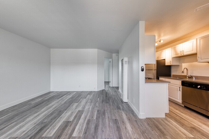 Soji by Trion Living - 1200 Davis St San Leandro, CA 94577