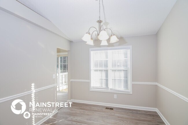 Foto del edificio - 147 Hillcrest Ct