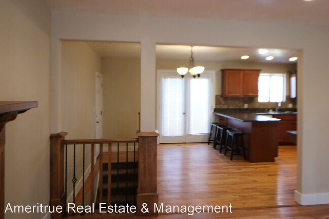 Foto del edificio - 5 br, 2 bath House - 705 Cherry Hill Dr.