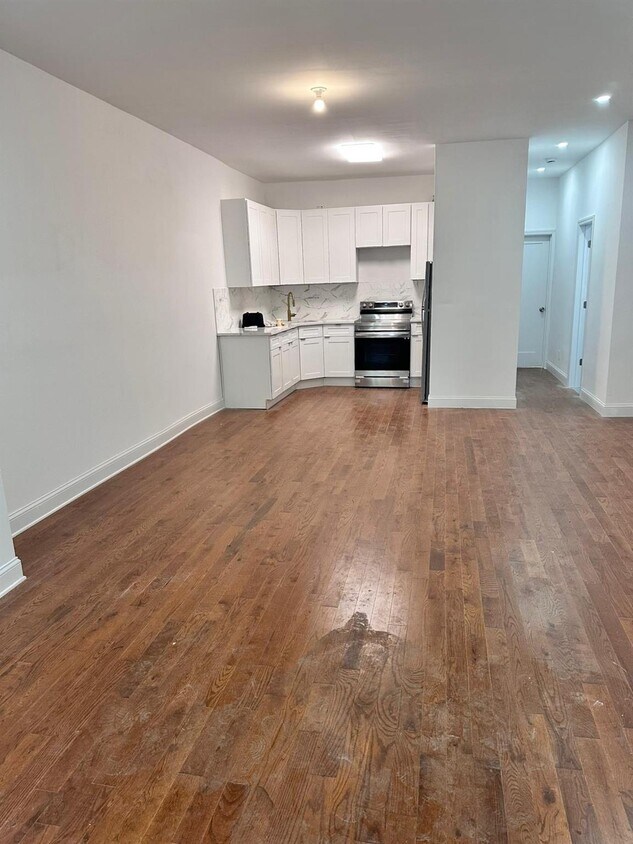 Foto principal - 333 Milford St