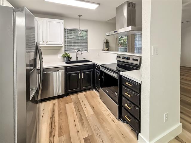 Building Photo - 504 Balboa Ct