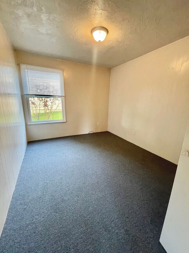 Building Photo - CPM Real Estate Services