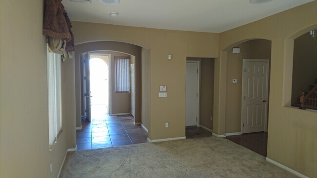 Foto del edificio - 7772 S Soda Canyon St