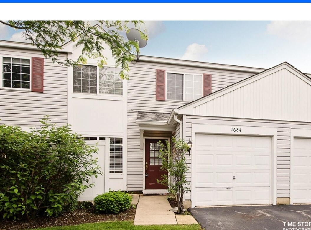 1684 Normantown Rd, Naperville, IL 60564 Townhome Rentals in